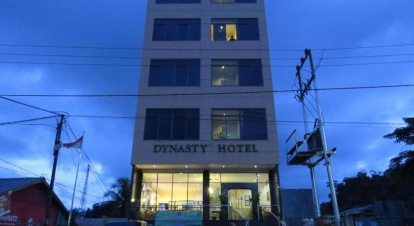Hotel Dynasty Таракан Екстер'єр фото