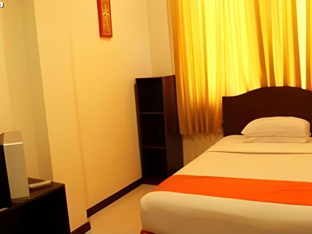 Hotel Dynasty Таракан Екстер'єр фото